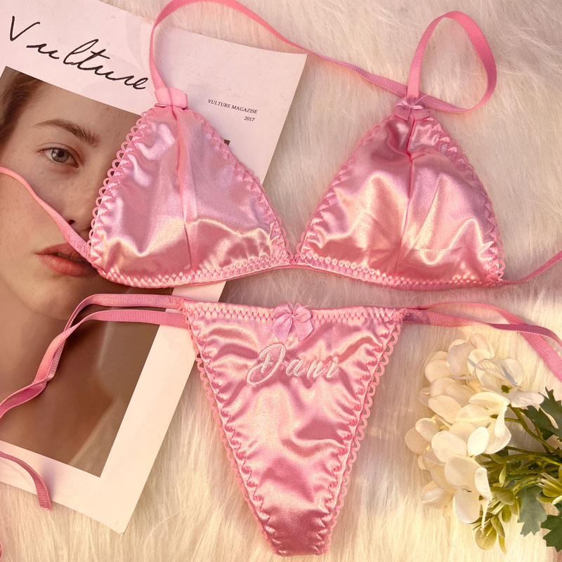 Body Jewelry Names - Set Bra Segitiga dan G-string 2Pc/Set